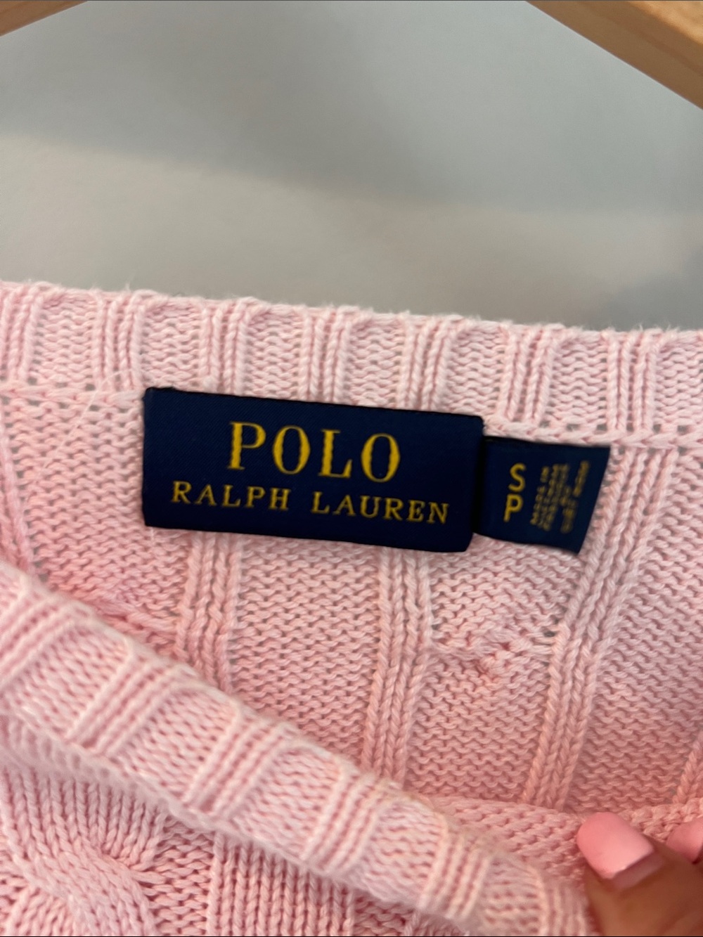 Ralph Lauren Pink iconic classic Cable-Knit Crewneck Sweater size small - Picture 4 of 8